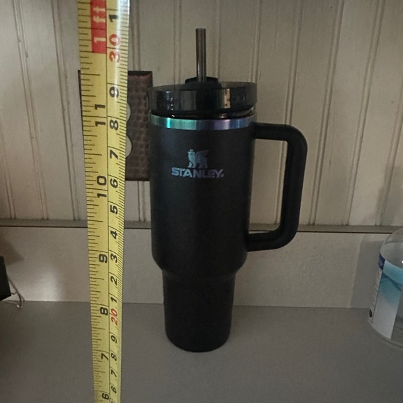 Stanley Black and Iridescent Travel Mug - Picture 4 of 6